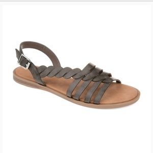 Women's Flat Sandal Size 7